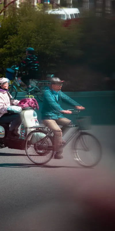 Cyclists Motion Blur 1