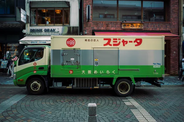 Japanese Delivery Truck 1