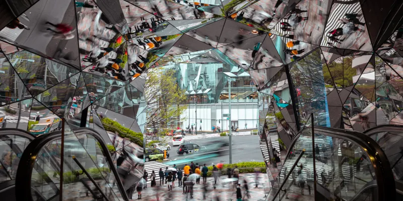 Kaleidoscope Mirror Room 1