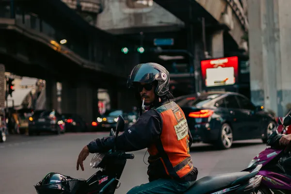 Motorcycle Courier Skytrain 1