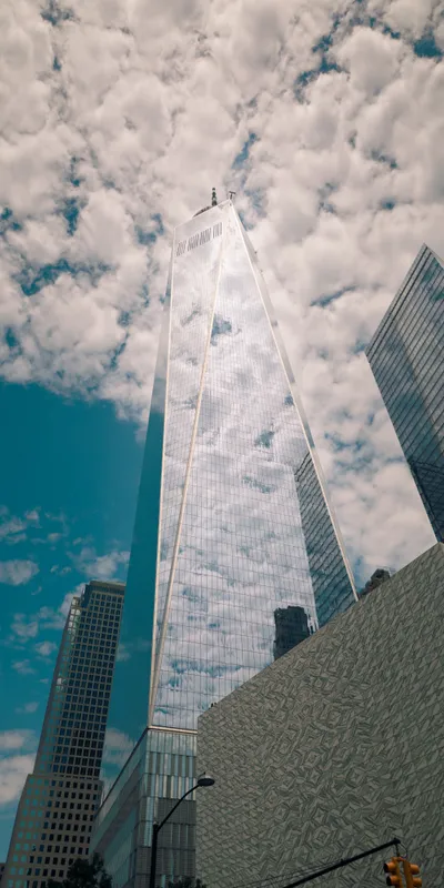 One World Trade Lookingup 1